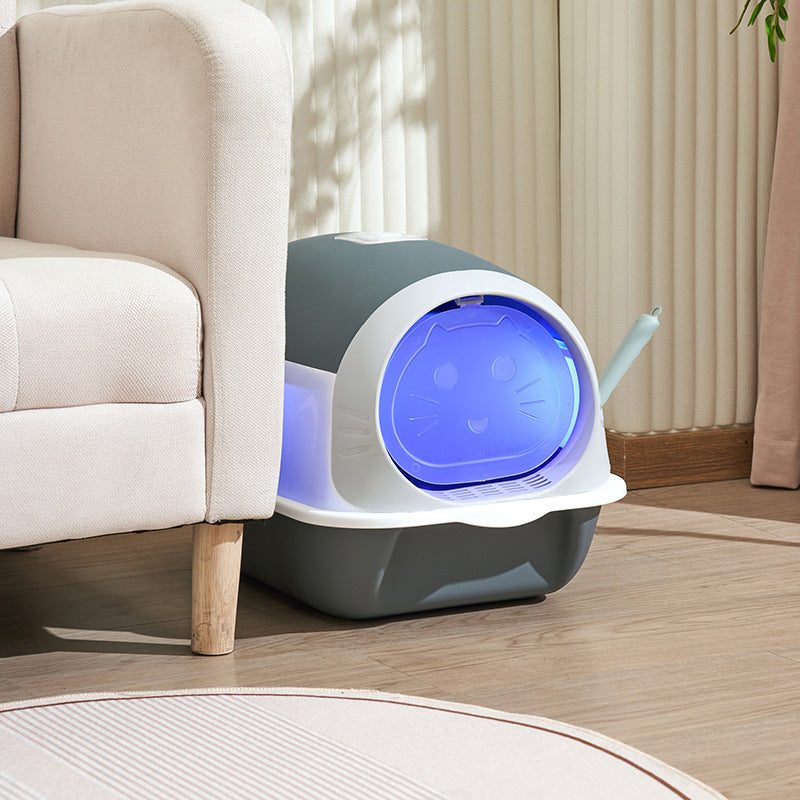 Closed Cat Litter Box with Antibacterial Features